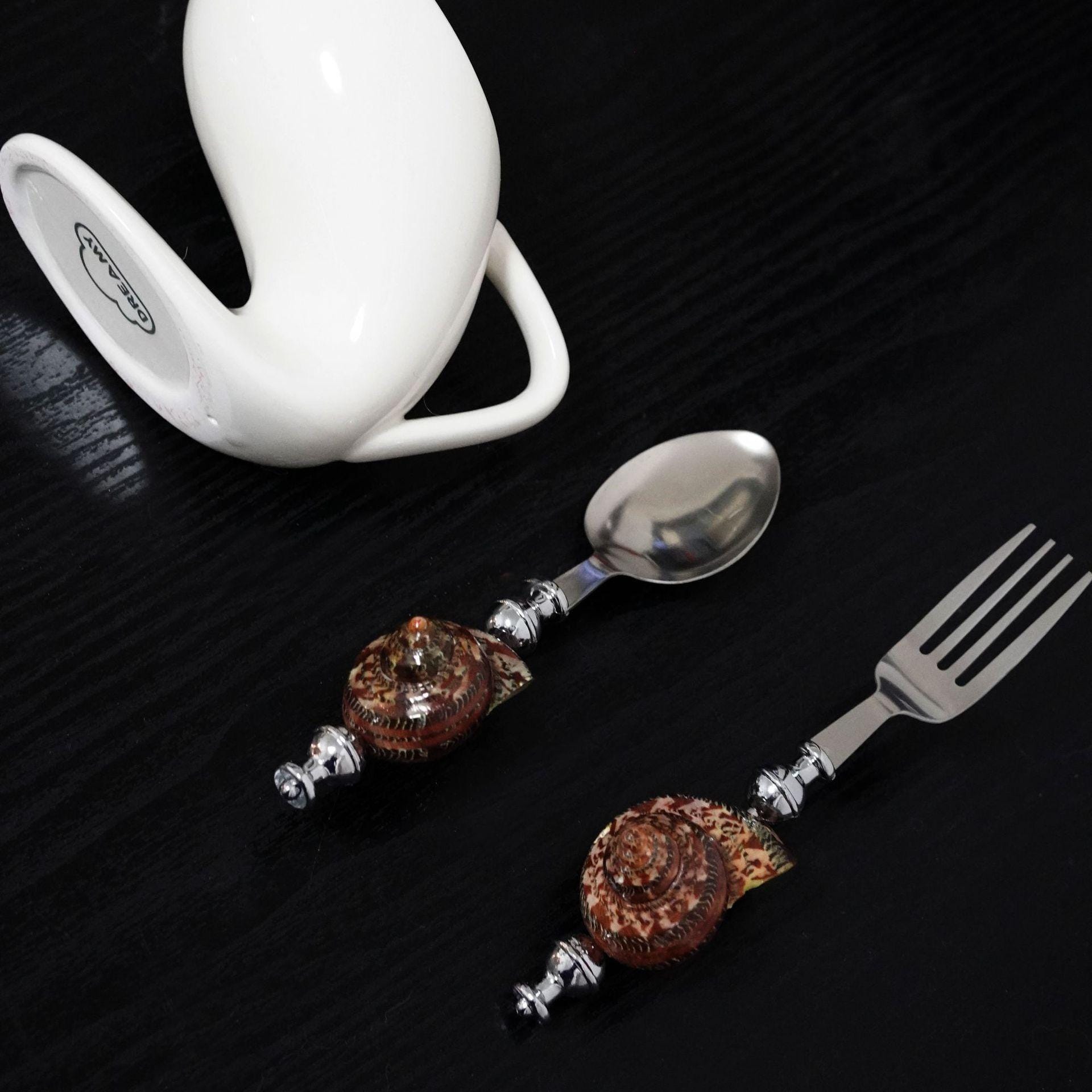 Handmade Conch Shell Flatware Set: Natural Coastal Dining Utensils