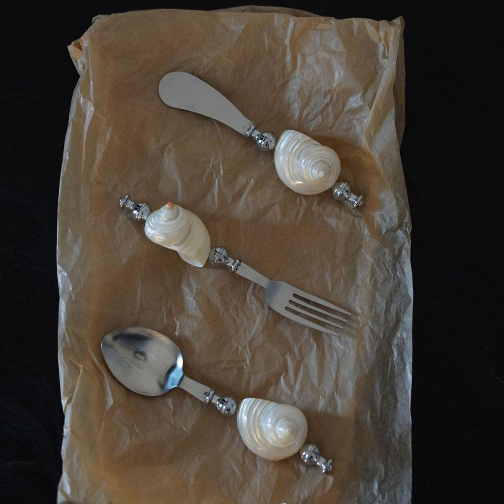Seashell Handle Cutlery Set: Handmade Stainless Steel Dessert Utensils