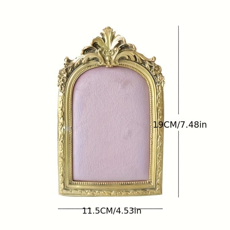 Baroque Gold Frarmed Jewelry Display Stand: Elegant Necklace & Earring Holder