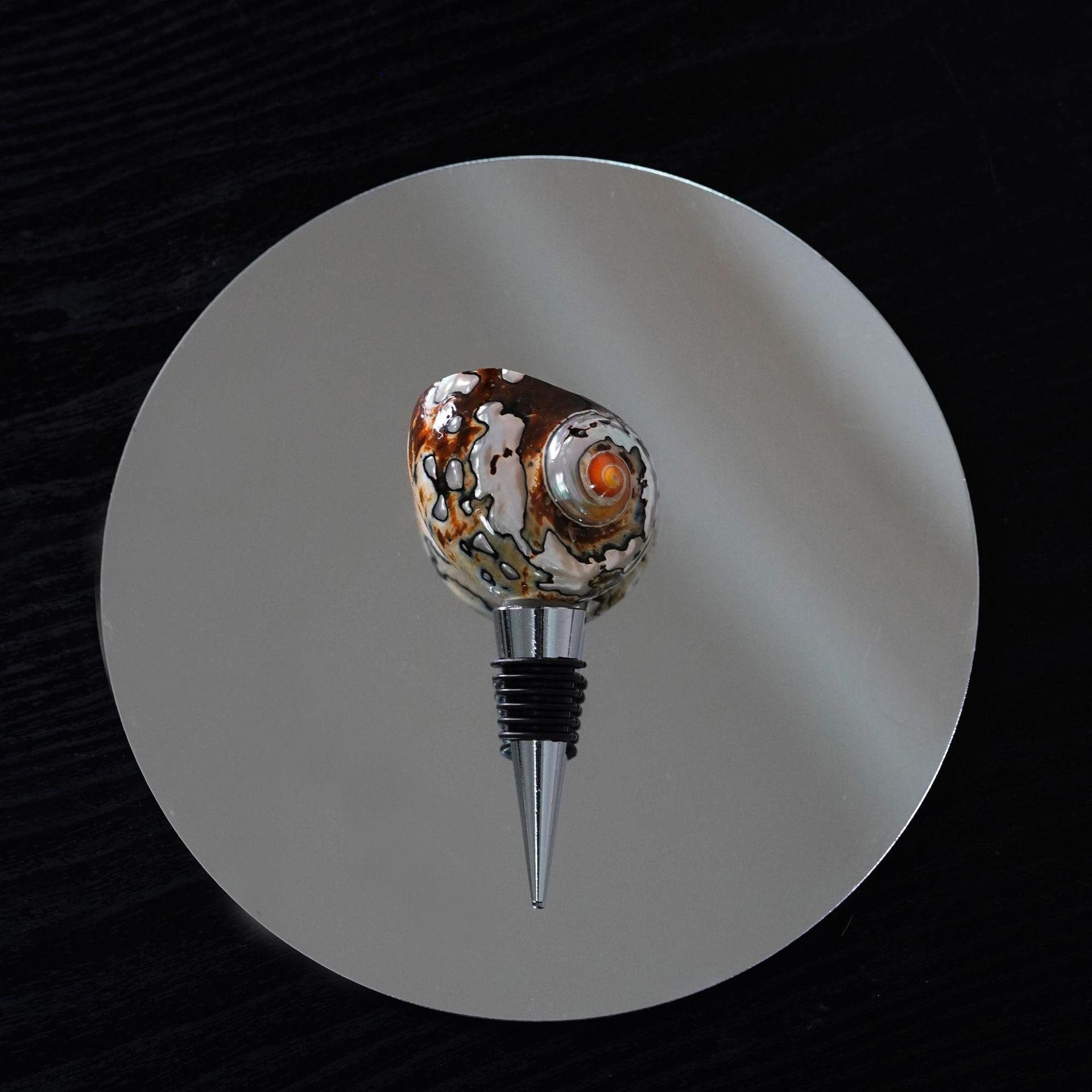 Seashell Wine Stopper: Coastal Bar Decor, Unique Wine Lover Gift