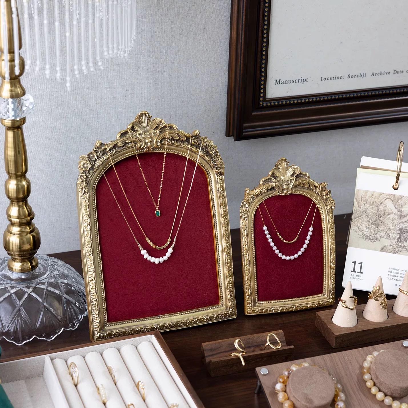 Baroque Gold Jewelry Display Stand, Elegant Necklace & Earring Holder for Home Decor, Vanity Organizer
