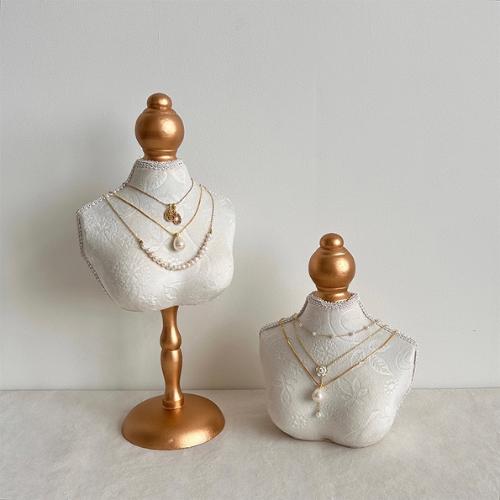 Baroque Velvet Mannequin Necklace Stand Holder, Luxury Home Decor for Jewelry Display & Gift