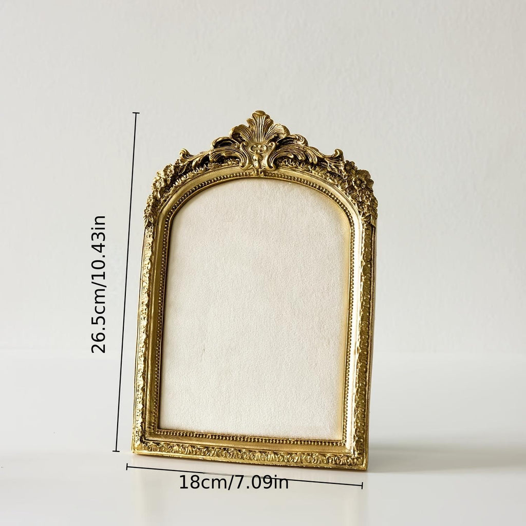 Baroque Velvet Necklace & Ring Holder: Gold Metal Jewelry Organizer