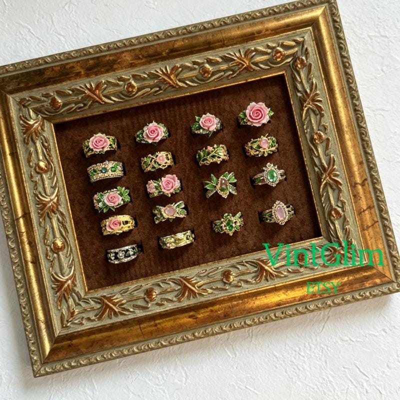 Baroque Ring Holder Frame: Luxury Velvet Ring Display Tray, Home Decor Gift Mom Family