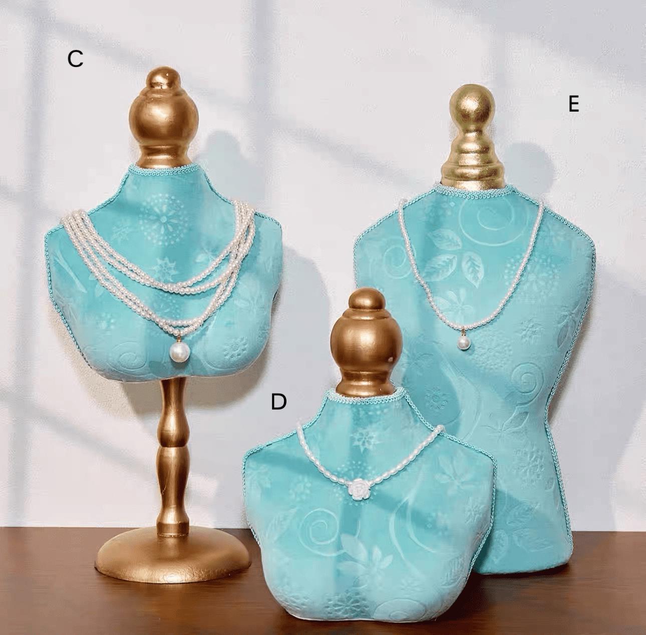 Baroque Velvet Mannequin Necklace Stand Holder, Luxury Home Decor for Jewelry Display & Gift