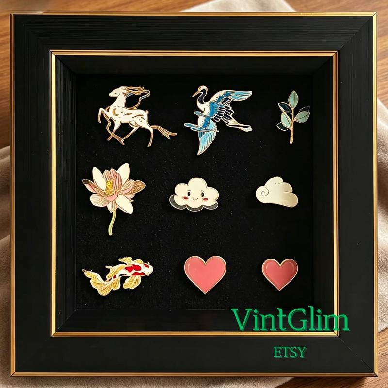 Pinboard Pin Display Frame, Velvet Felt Shadow Box for Badge Medal Jewelry Storage