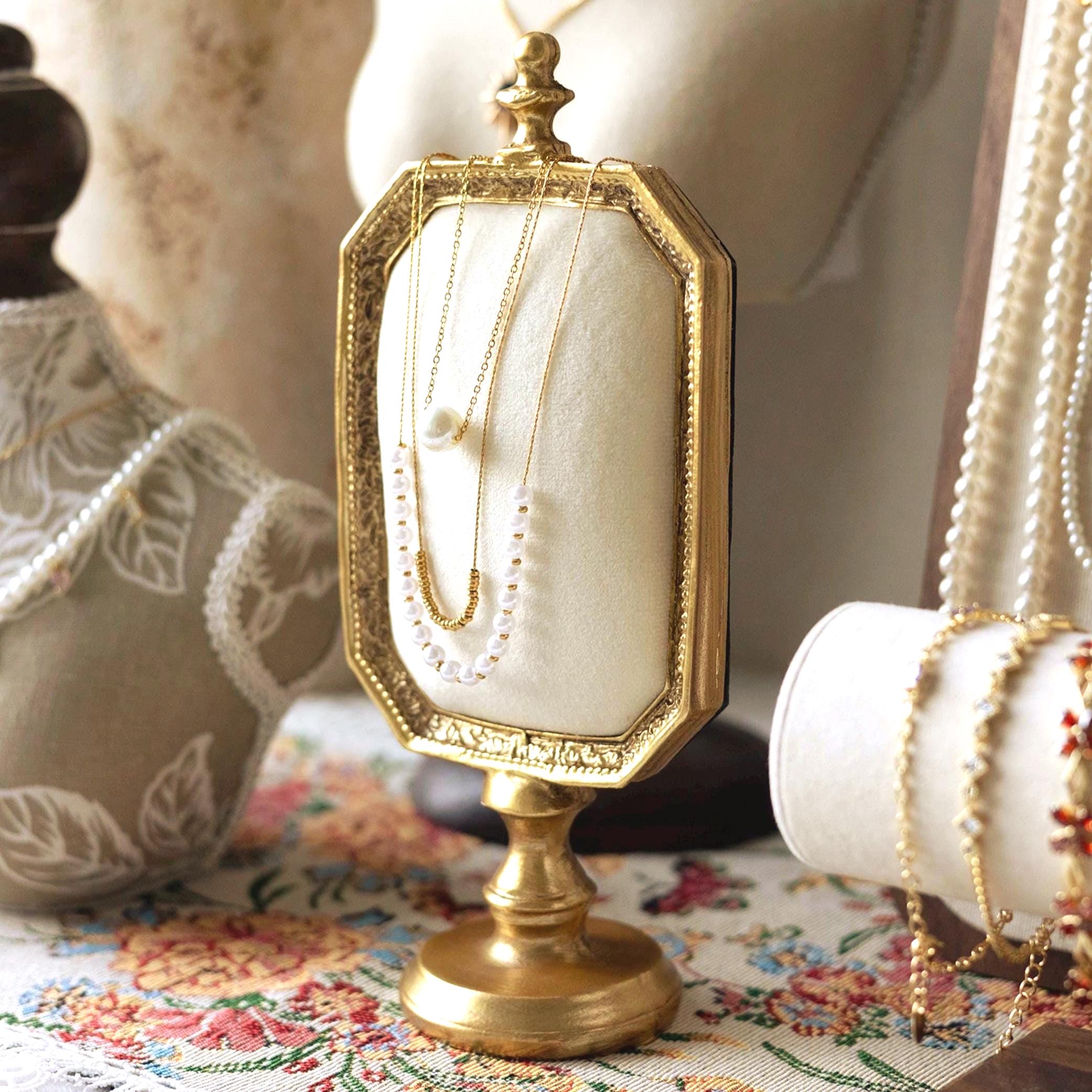 Baroque Jewelry Display Set: Walnut Ring Holder & Linen Necklace Stand