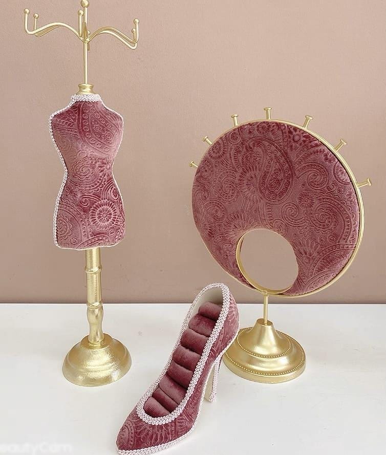 Velvet Jewelry Display Stand: High-Heel Ring Box, Necklace Organizer, Ring-Earring Holder, Pink Lover