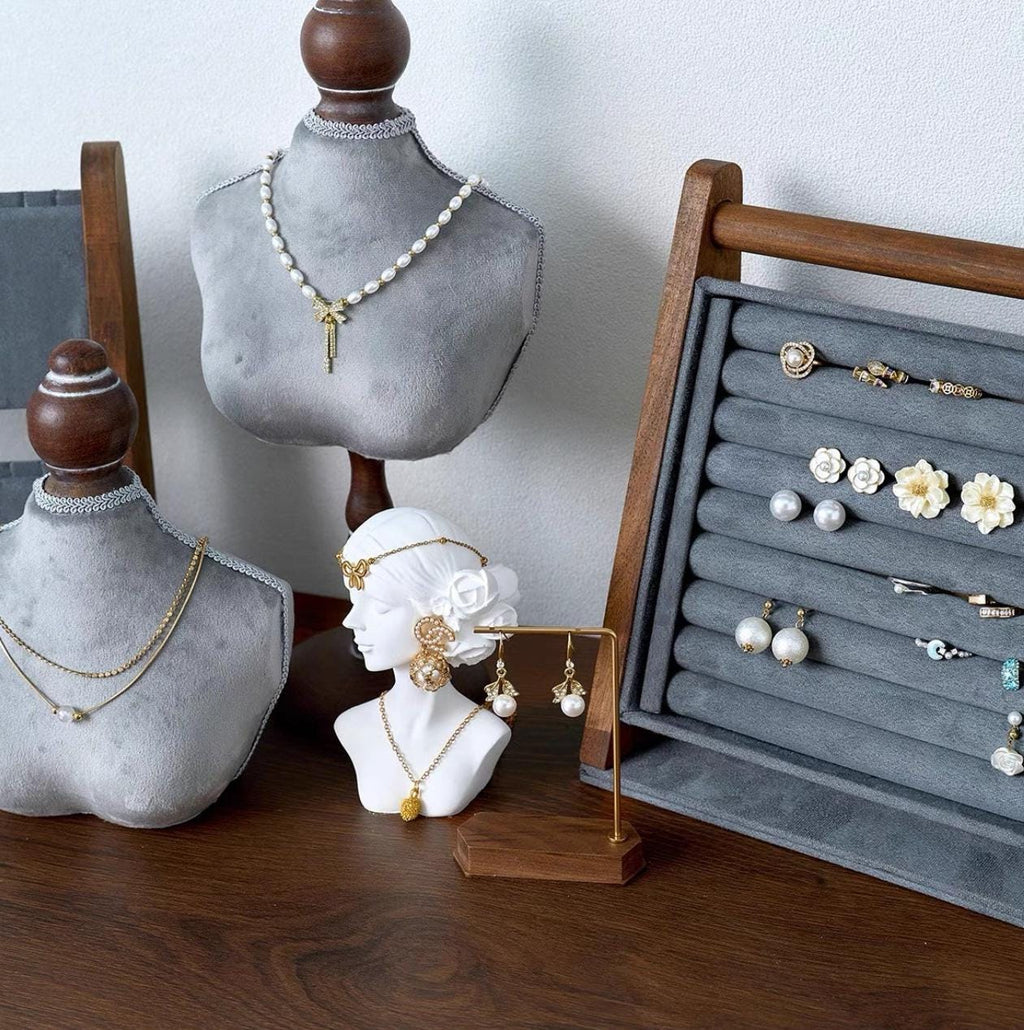 Blue Baroque Velvet Jewelry Holder: Necklace, Ring & Earring Display
