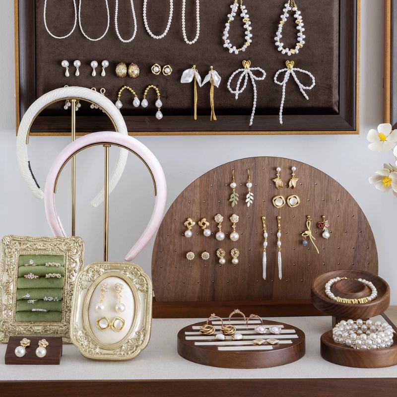 Baroque Gold Jewelry Display Stand, Necklace Earring Ring Holder for Home Decor Gifting