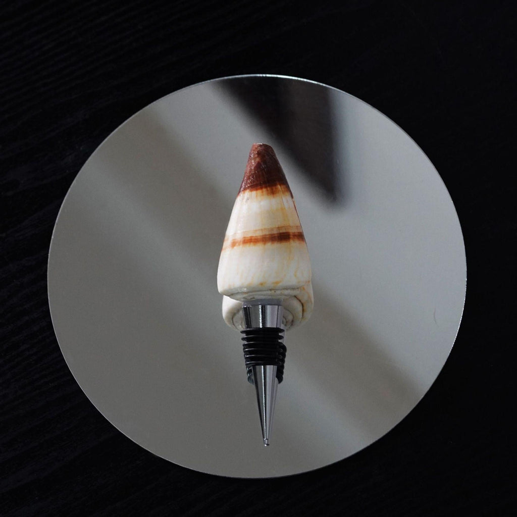 Seashell Wine Stopper: Coastal Bar Decor, Unique Wine Lover Gift