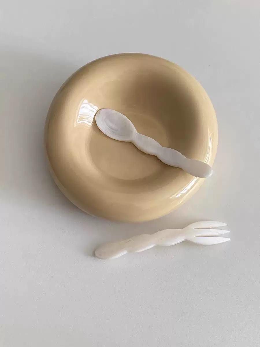 Natural Shell Dessert Fork & Spoon Set: Coastal Home Decor
