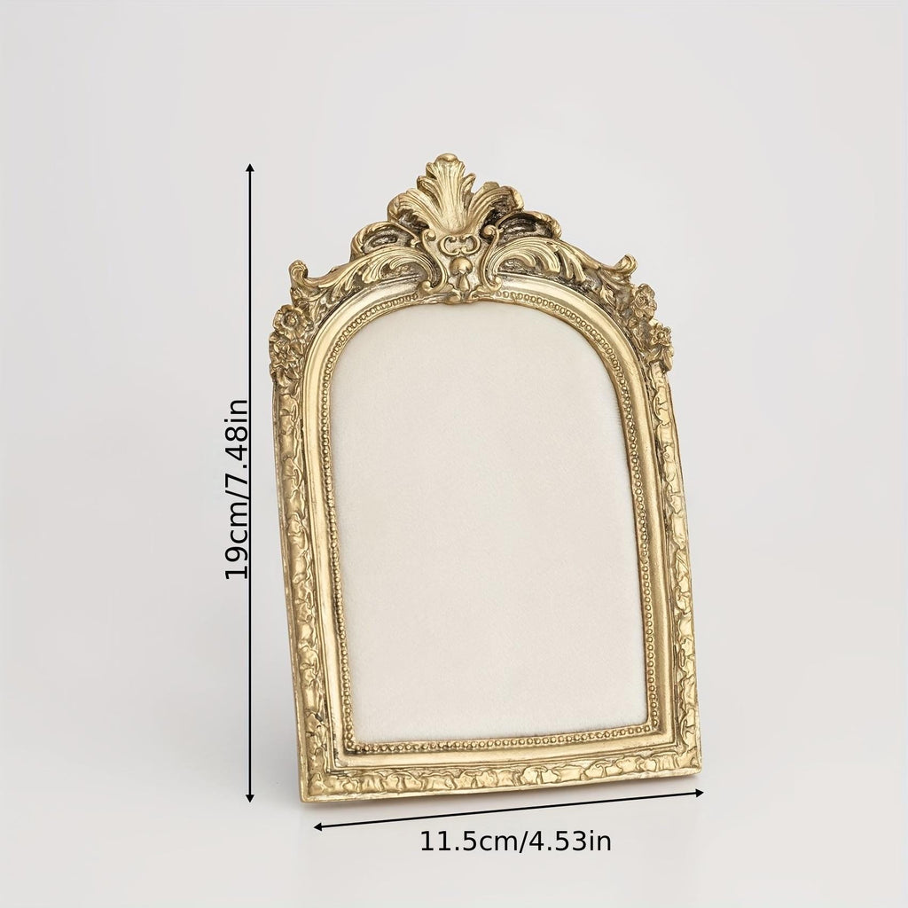 Baroque Gold Frarmed Jewelry Display Stand: Elegant Necklace & Earring Holder