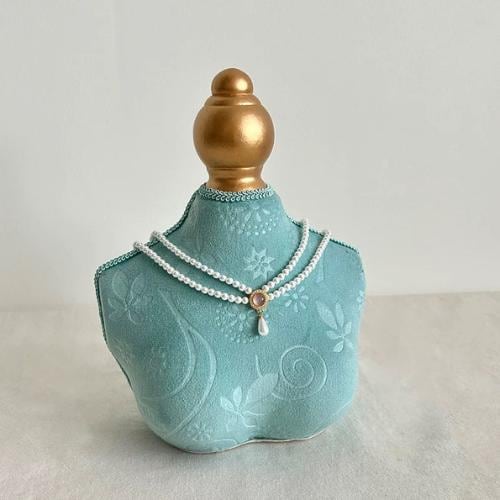 Baroque Velvet Mannequin Necklace Stand Holder, Luxury Home Decor for Jewelry Display & Gift