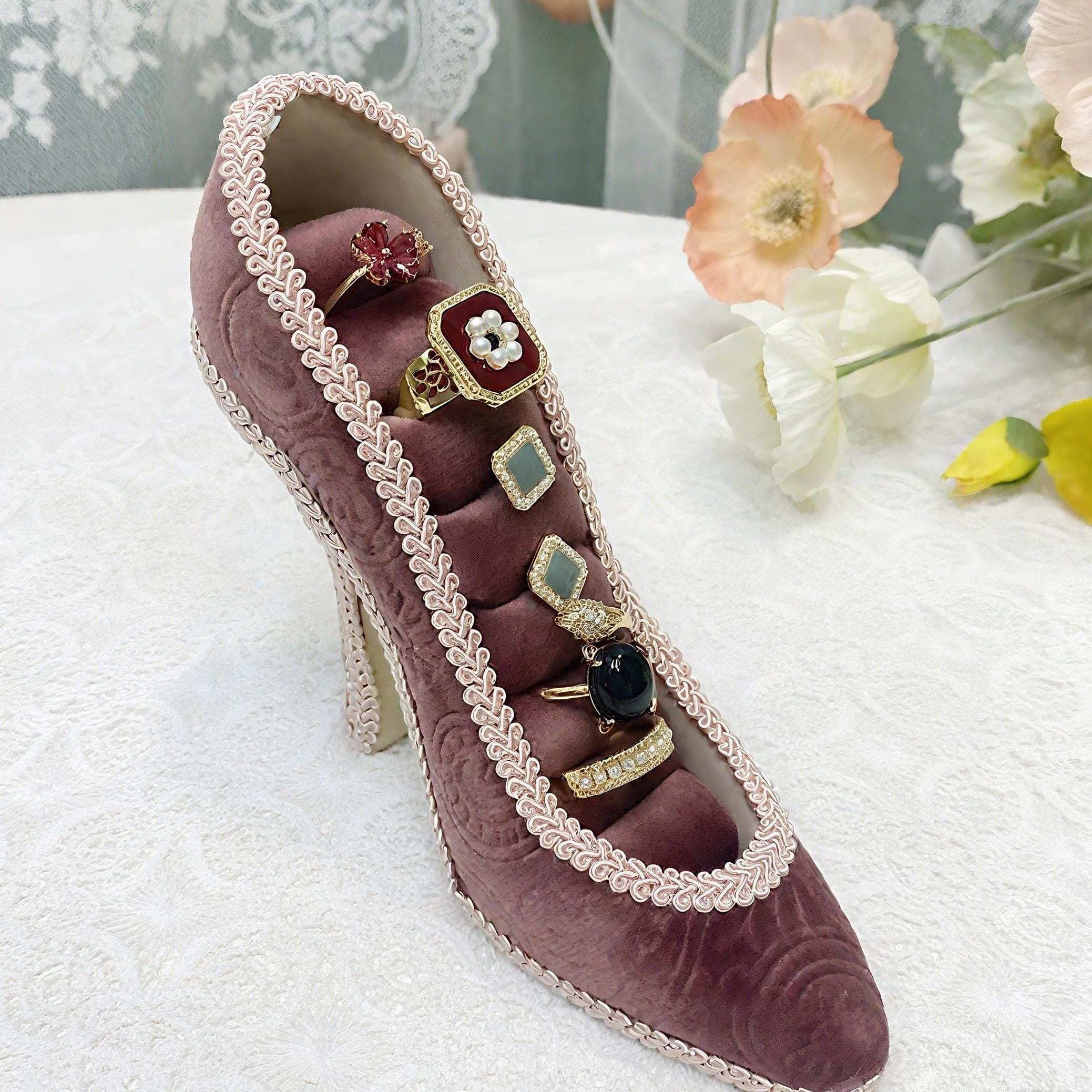 Handmade Pink Velvet High Heel Jewelry Holder: Baroque Ring & Earring Display