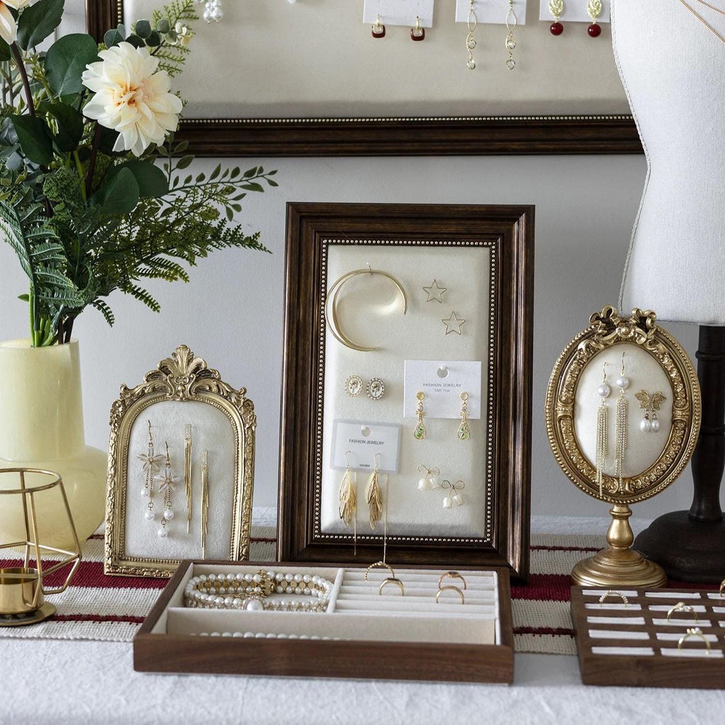 Baroque Jewelry Organizer: Elegant Necklace, Earring, Ring Display Stand