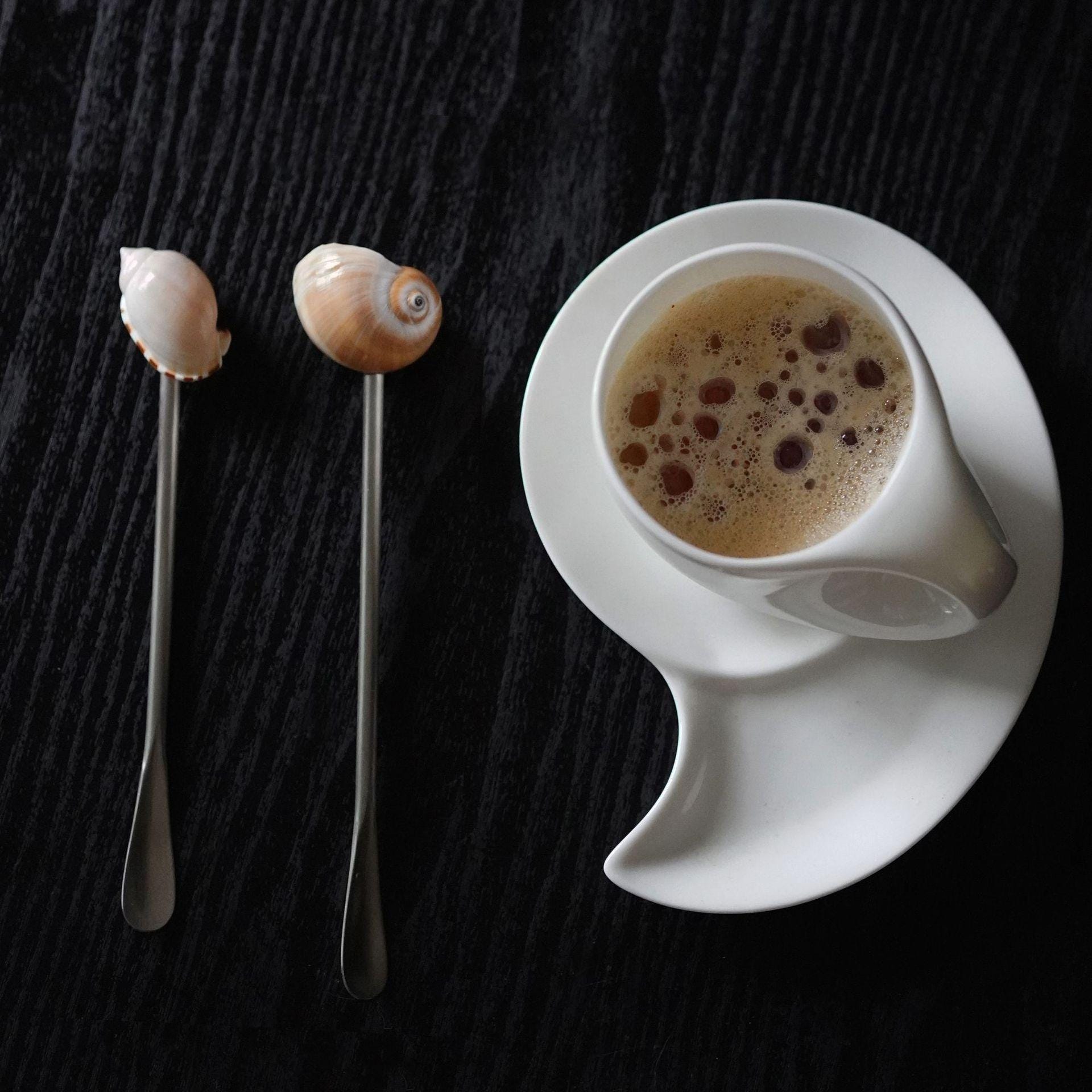 Handmade Conch Shell Flatware Set: Natural Coastal Dining Utensils