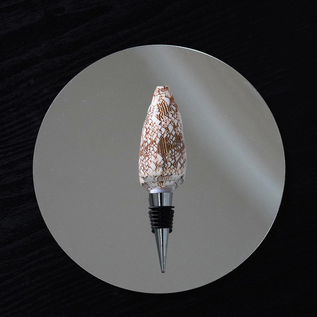 Seashell Wine Stopper: Coastal Bar Decor, Unique Wine Lover Gift